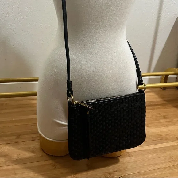 Elliot Lucca Woven Leather Black Crossbody Bag Purse Like New - Picture 2 of 16